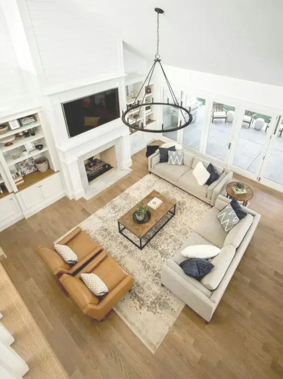 چیدمان قرینه مبل هفت نفره