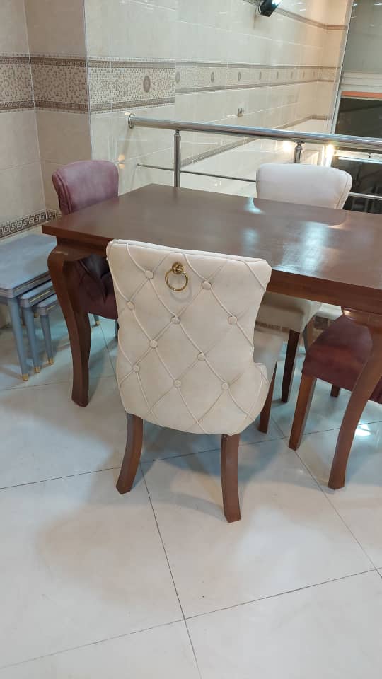 میز ناهارخوری چستر 4 نفره