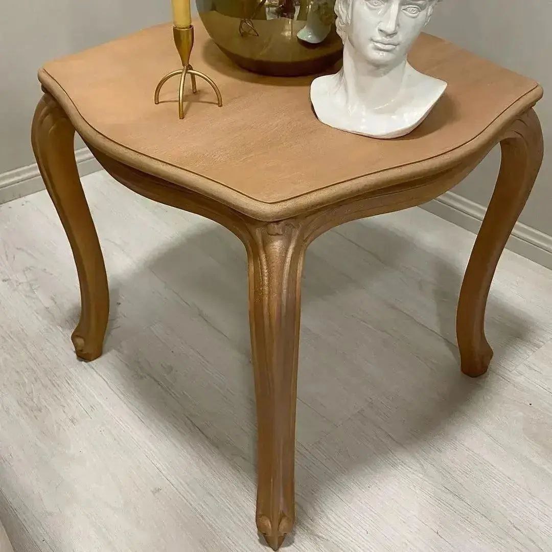 مبل کلاسیک فرانسوی نگین 7 نفره