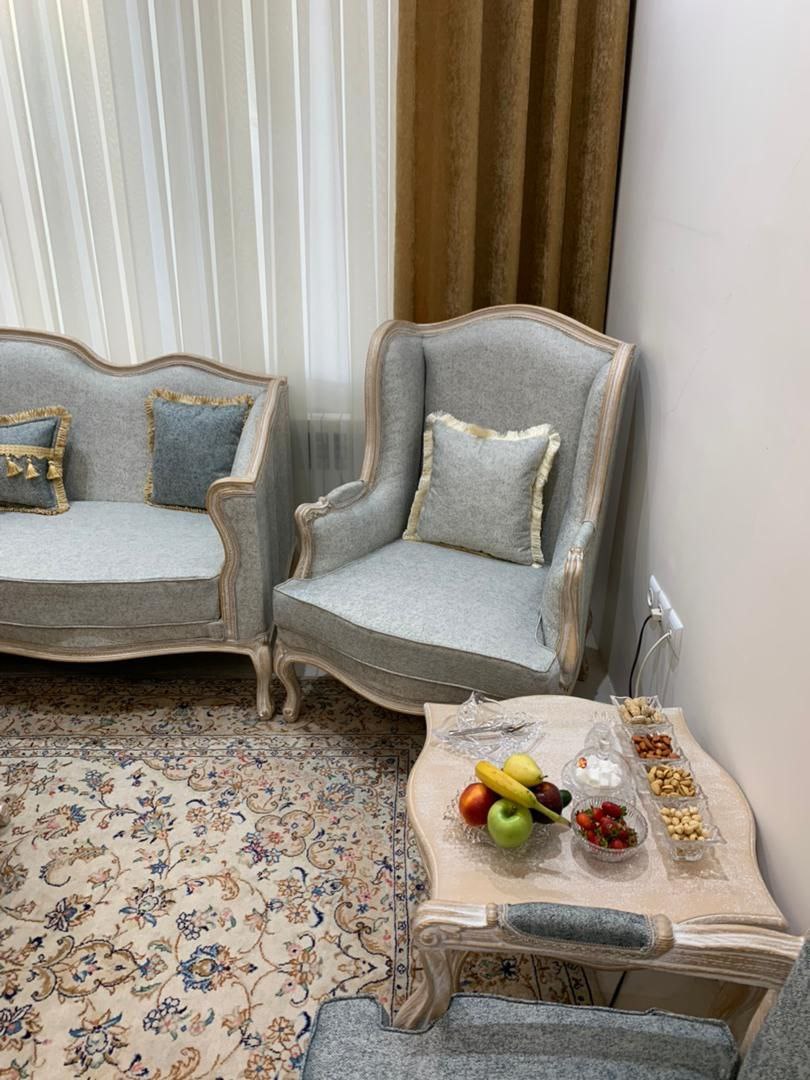 مبل کلاسیک فرانسوی نهال 7 نفره