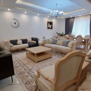 مبل کلاسیک فرانسوی چستر زواری 8 نفره