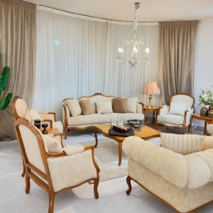 مبل کلاسیک فرانسوی سه گل تاج 7 نفره