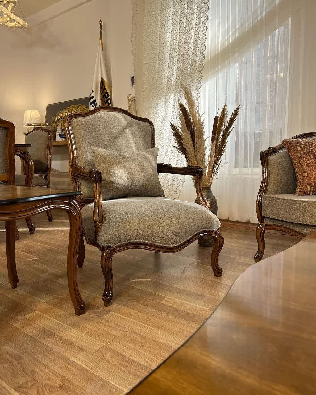 مبل کلاسیک فرانسوی آرتان 7 نفره