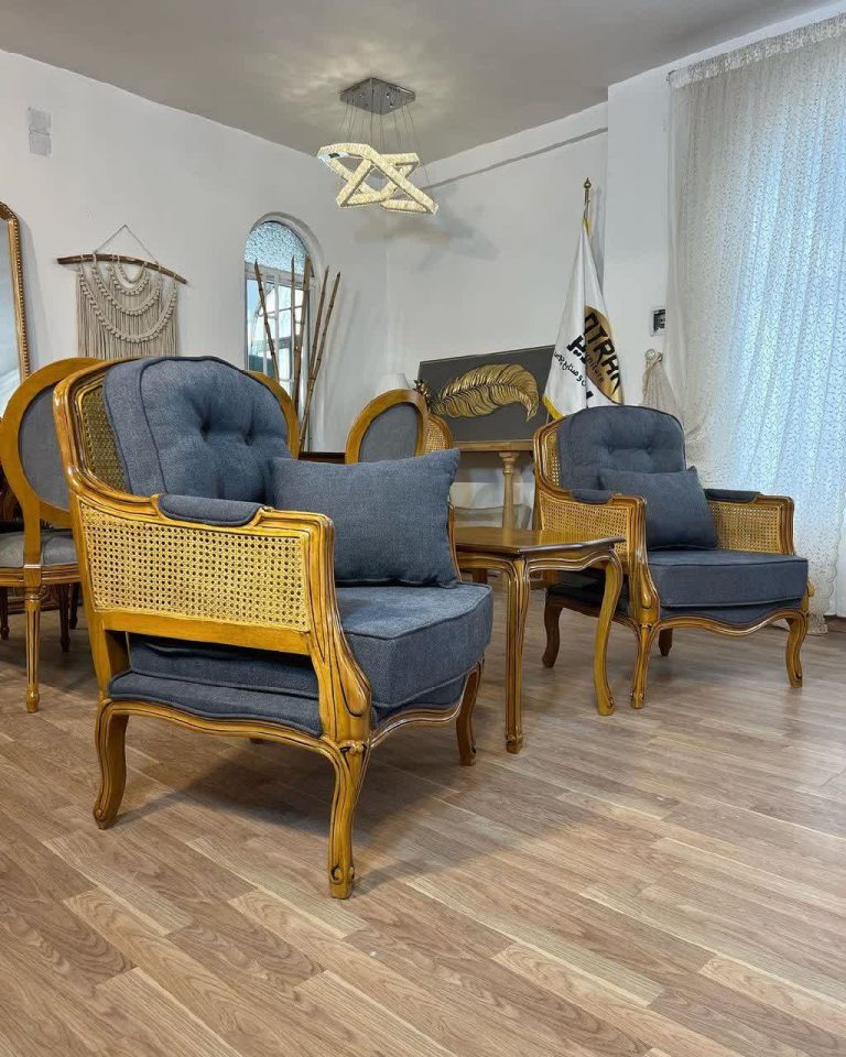 مبل کلاسیک فرانسوی کیان 7 نفره