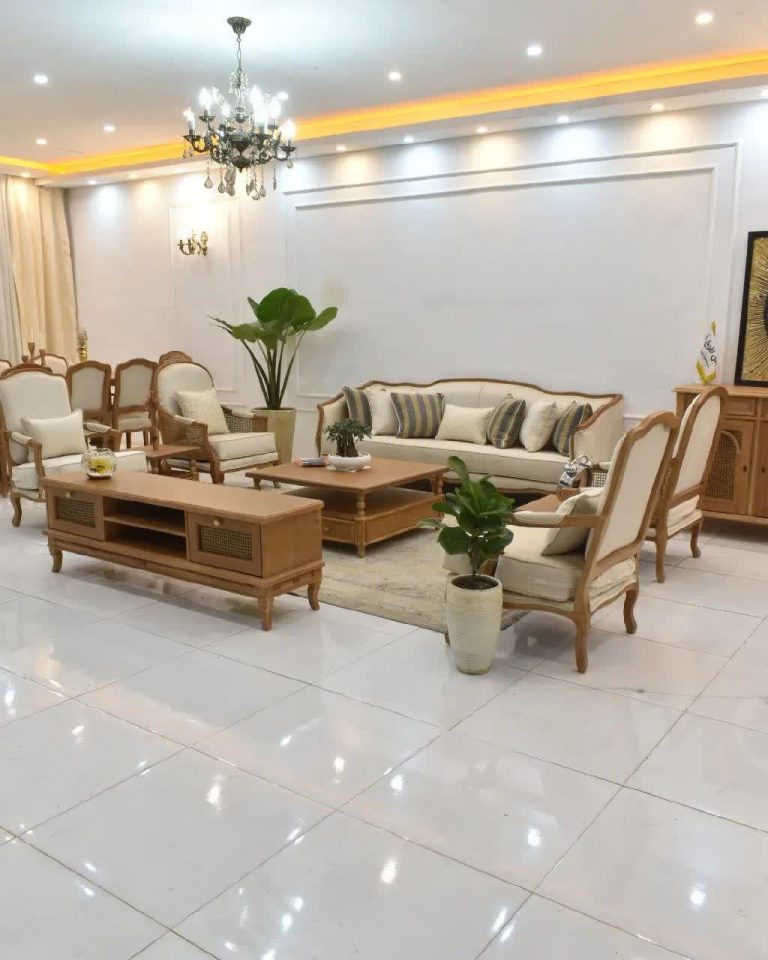 مبل کلاسیک فرانسوی لوگان7 نفره