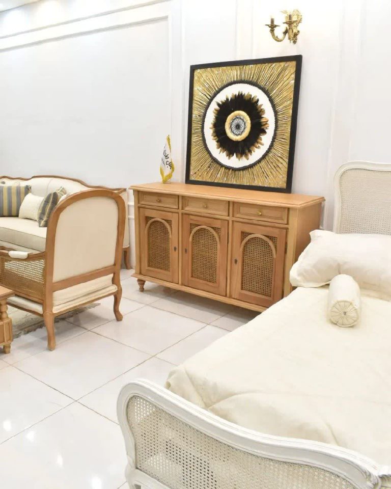 مبل کلاسیک فرانسوی لوگان7 نفره