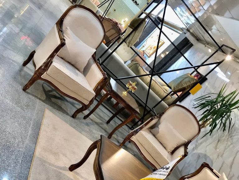 مبل کلاسیک فرانسوی پریا 7 نفره