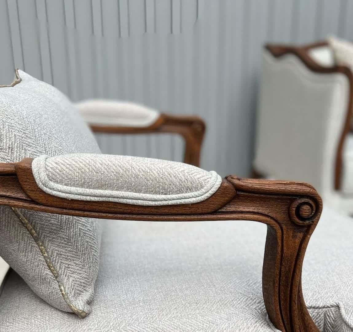 مبل کلاسیک فرانسوی لوئی 8 نفره