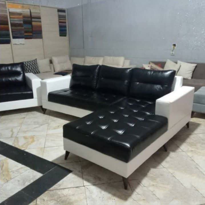 مبل ال TV سفید