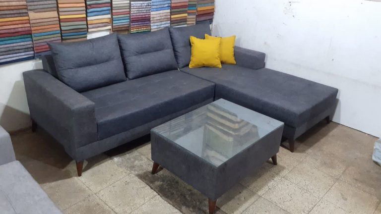 مبل ال TV سفید