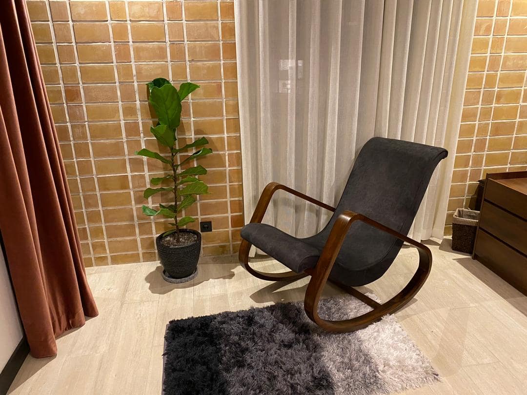 صندلی راک کارن