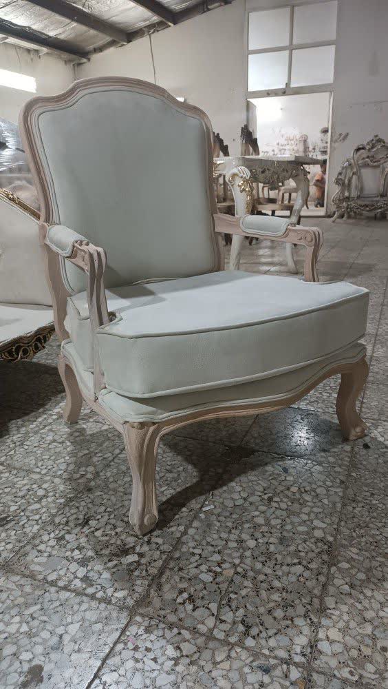 مبل کلاسیک چستر فرانسوی فلورانس 8 نفره