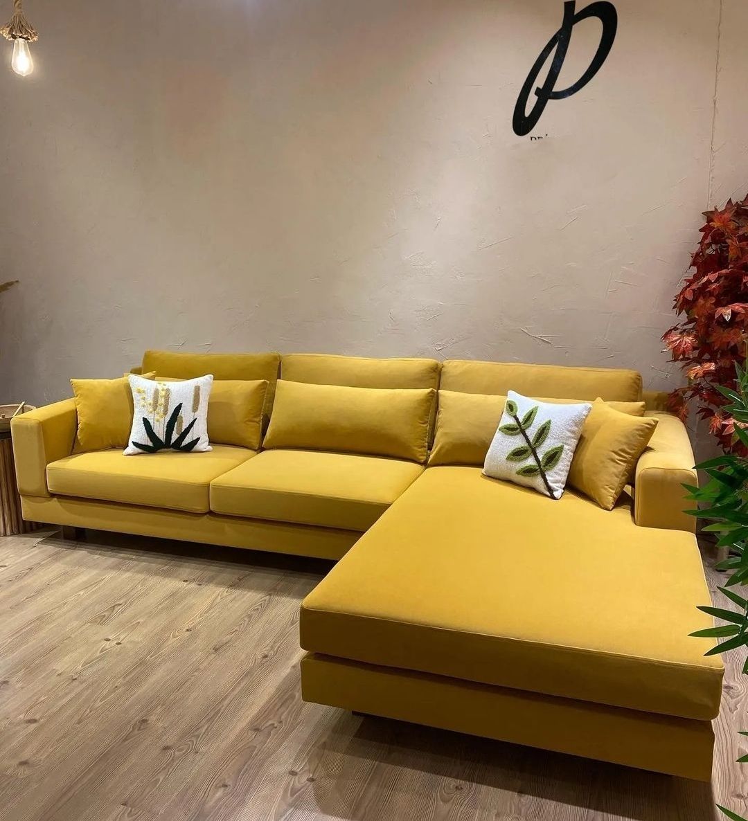 مبل ال بانیس