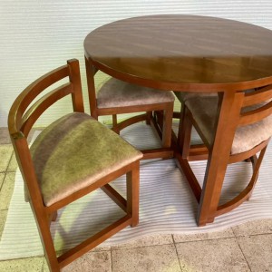 میز ناهارخوری کم جا 4 نفره