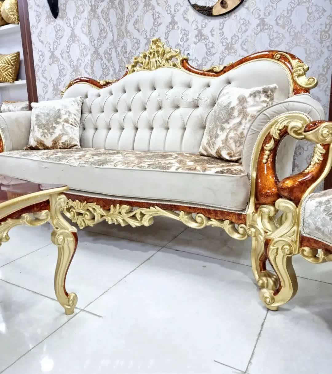 مبل سلطنتی  7 نفره نفره چراغان