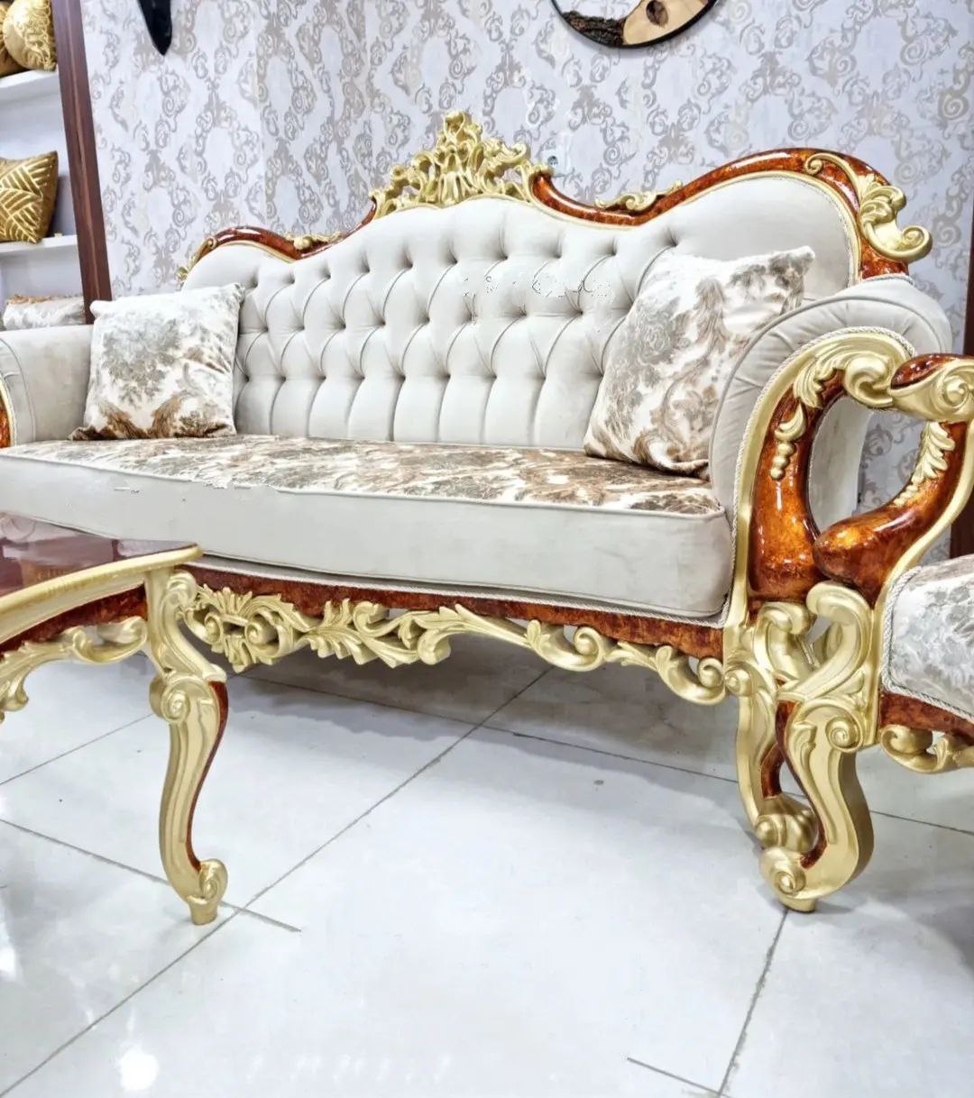 مبل سلطنتی گلایور 7 نفره