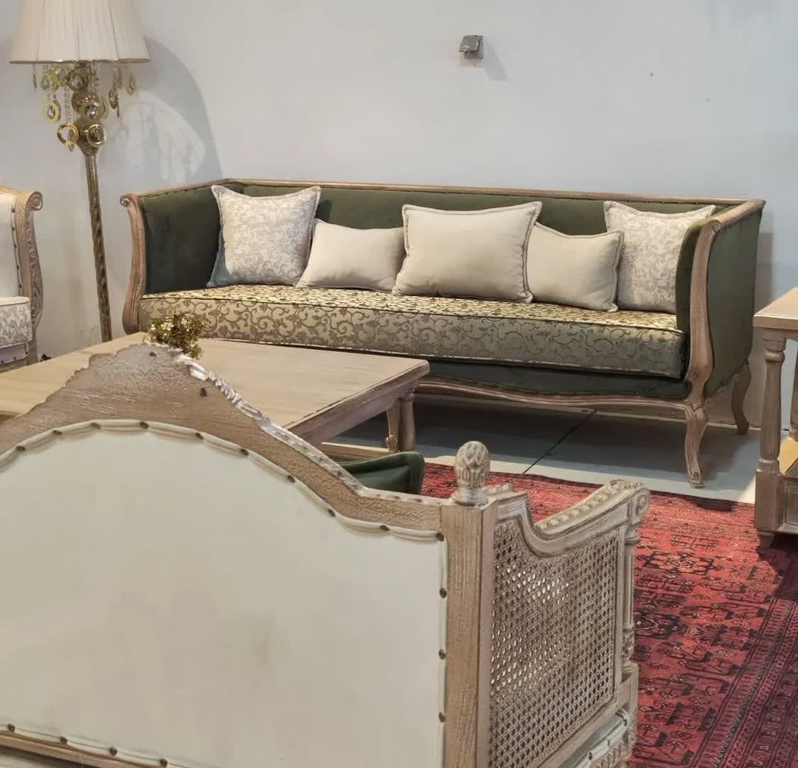 مبل کلاسیک مدل مانیا 7 نفره