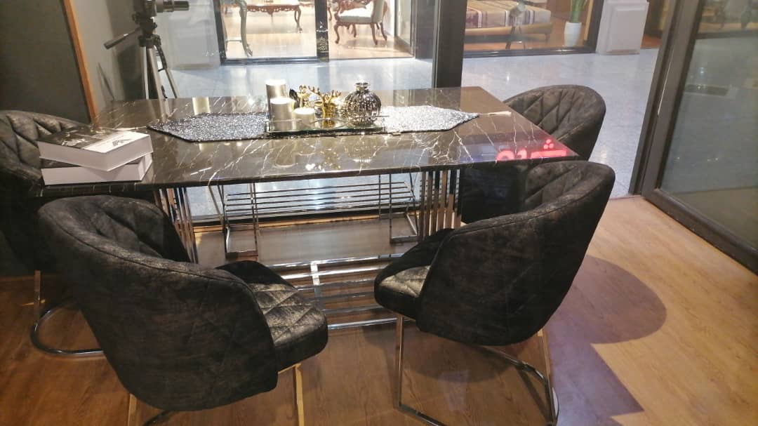 میز ناهارخوری کوروش 4 _ 6  نفره