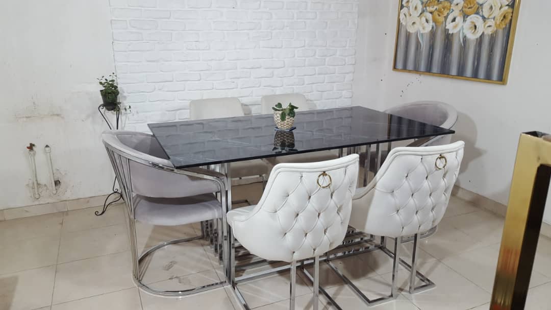 میز ناهارخوری کوروش 4 _ 6  نفره