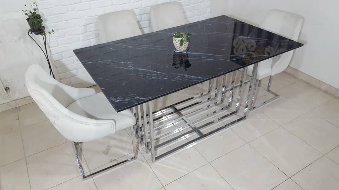 میز ناهارخوری کوروش 4 _ 6  نفره