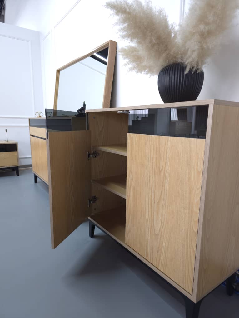 آینه کنسول اسکارلت