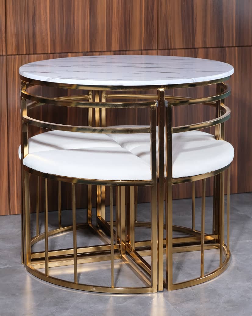 میز ناهارخوری کم جا 4 - 6  نفره