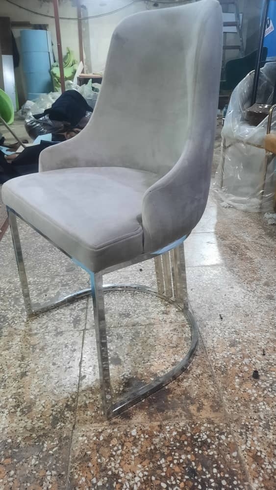 میز ناهارخوری طاووس 4 - 6  نفره