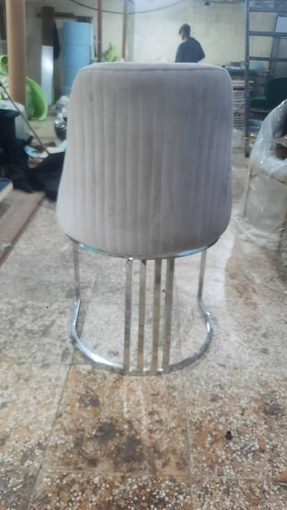 میز ناهارخوری طاووس 4 - 6  نفره