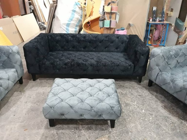 مبل راحتی چستر مانا