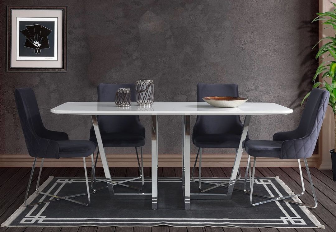 آینه کنسول Broody